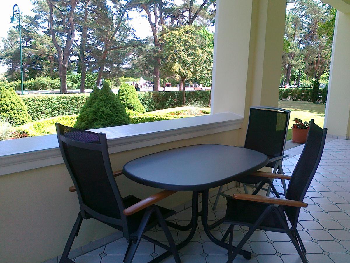 Villa Caprivi - Ferienwohnung 3 Heringsdorf  Bagian luar foto