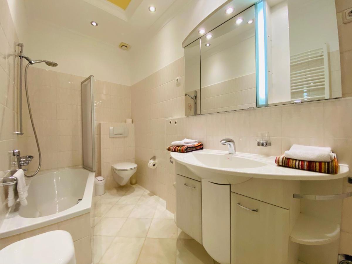 Villa Caprivi - Ferienwohnung 3 Heringsdorf  Bagian luar foto